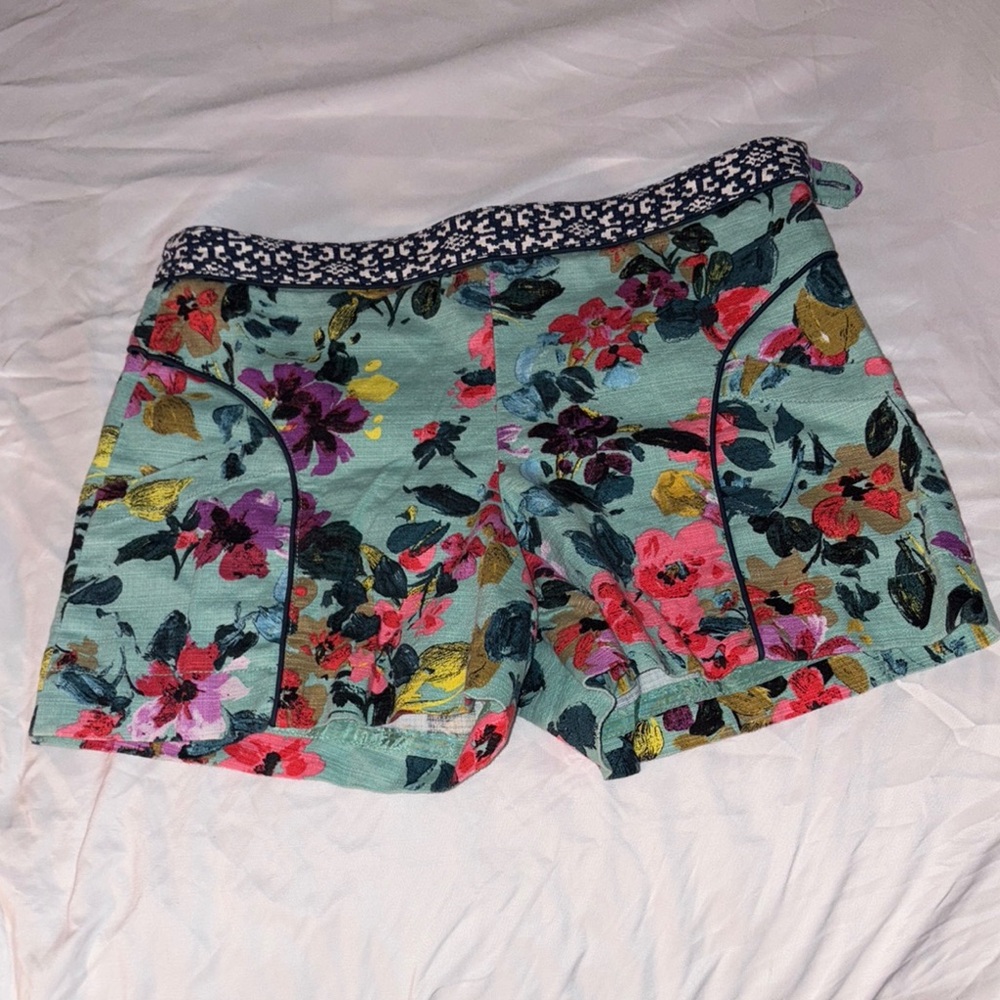 Cartonnier Floral High Waist Shorts - Multicolor